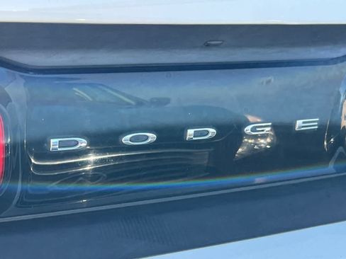 Used 2018 Dodge Challenger SXT RWD image 13
