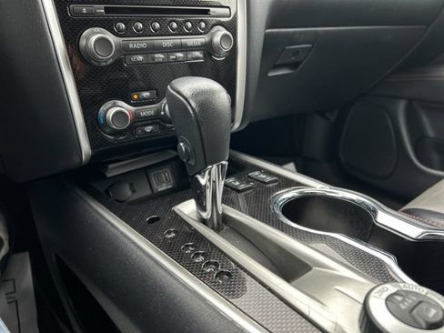 Used 2019 Nissan Pathfinder SL AWD/4WD image 49