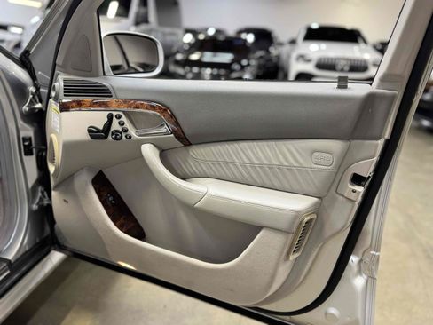 Used 2006 Mercedes-Benz S 500 image 38