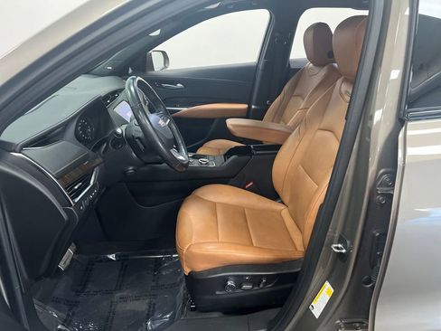 Used 2020 Cadillac XT4 Sport image 12