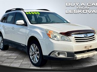Used 2011 Subaru Outback 2.5i Limited image 1