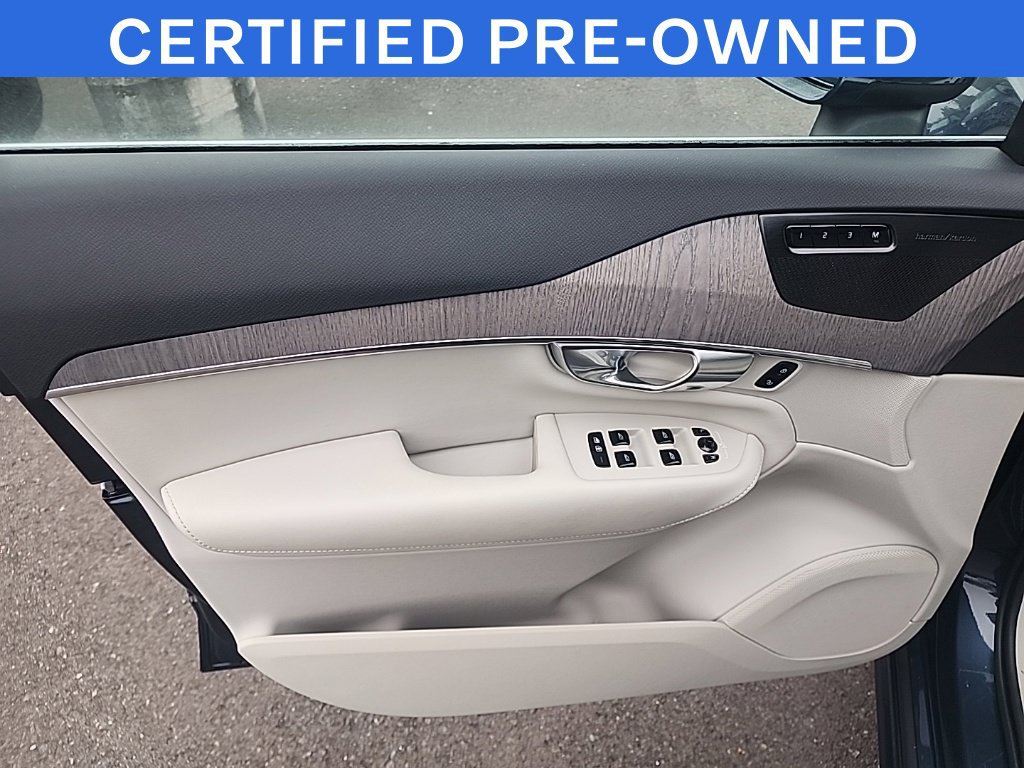 Used 2023 Volvo XC90 B6 Plus w/ Protection Package Premier AWD/4WD image 10