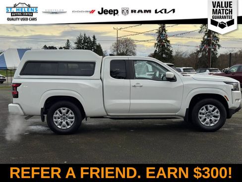 Used 2024 Nissan Frontier SV w/ SV Convenience Package image 10