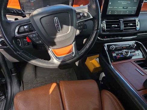 Used 2019 Lincoln Navigator L Reserve image 12