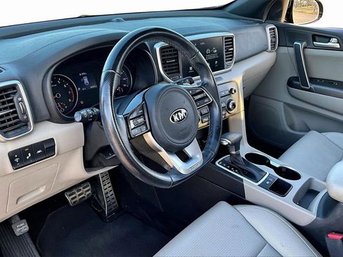 Certified 2022 Kia Sportage Nightfall Edition image 13