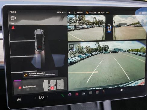 Used 2023 Tesla Model Y 2WD image 22