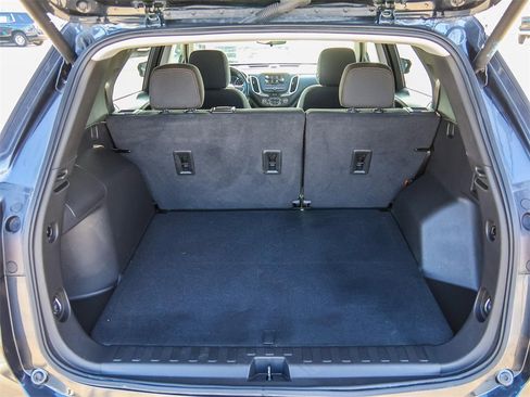 Used 2022 Chevrolet Equinox LT image 12