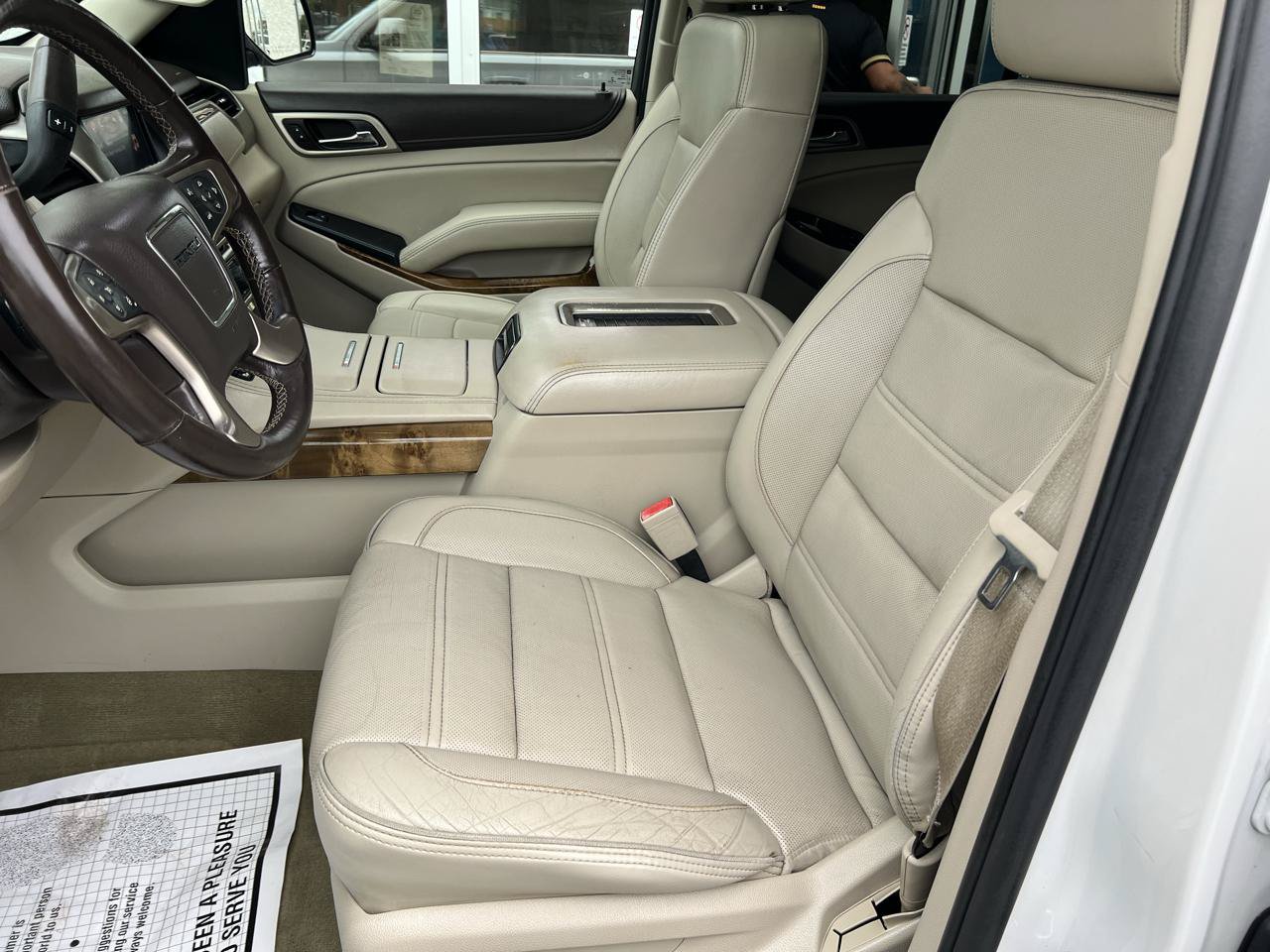 Used 2016 GMC Yukon Denali w/ Open Road Package AWD/4WD image 11