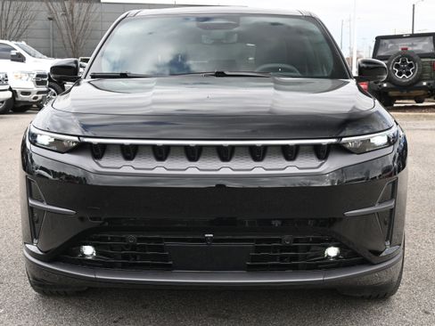 Used 2024 Jeep Wagoneer Launch Edition image 5