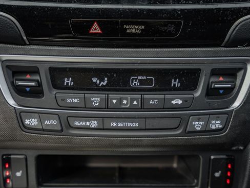 Used 2024 Honda Passport TrailSport image 23