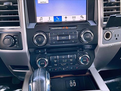 Used 2016 Ford F150 Lariat w/ Equipment Group 501A Mid image 17