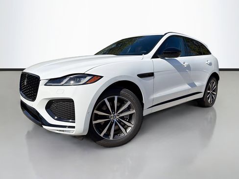 New 2026 Jaguar F-PACE R-Dynamic S image 1