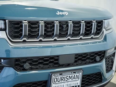 New 2026 Jeep Grand Cherokee L Limited AWD/4WD image 12