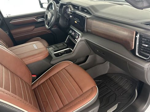 New 2026 GMC Sierra 3500 Denali Ultimate image 43