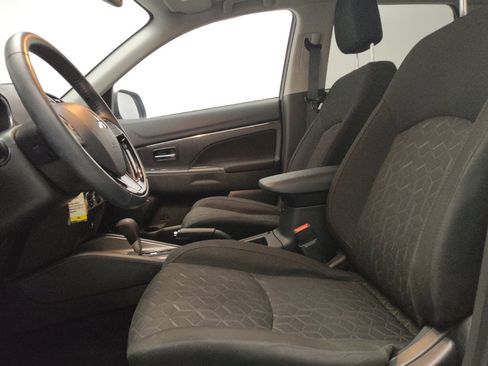 Used 2023 Mitsubishi Outlander Sport AWD image 17