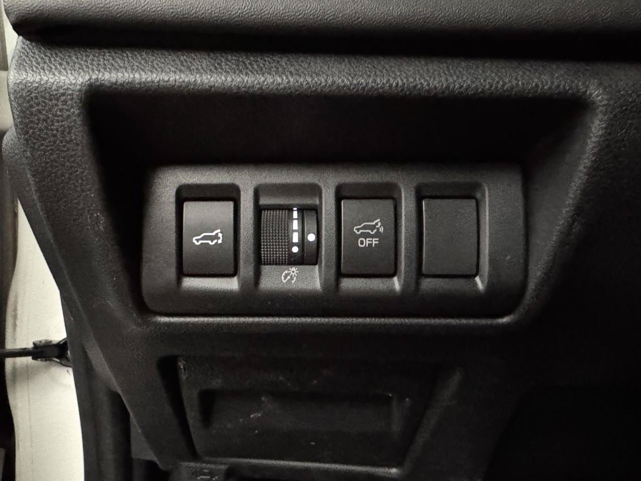 Used 2020 Subaru Outback Limited AWD/4WD image 24