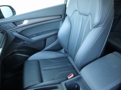 Used 2024 Audi Q5 2.0T Premium Plus image 23