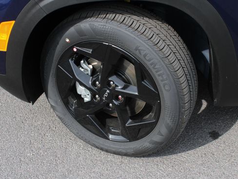 New 2026 Kia Seltos EX image 7