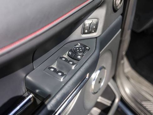 Used 2023 Ford Expedition Limited RWD image 25