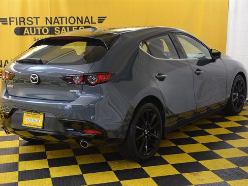 Used 2020 MAZDA MAZDA3 Hatchback w/ Premium Package image 10