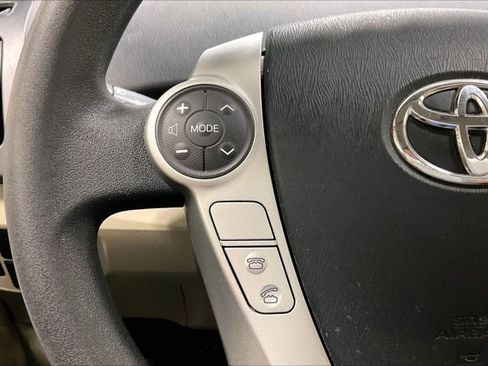 Used 2012 Toyota Prius Two FWD image 18