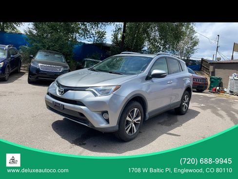 Used 2016 Toyota RAV4 XLE AWD/4WD image 1