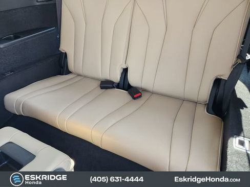 Used 2023 Acura MDX SH-AWD w/ Advance Package image 32
