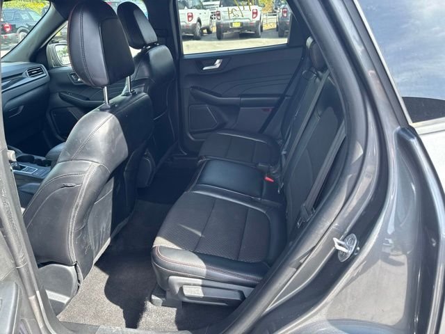 Certified 2024 Ford Escape ST-Line AWD/4WD image 16