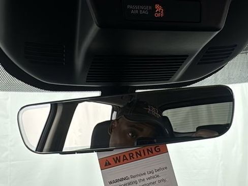 New 2026 Nissan Rogue SV image 32