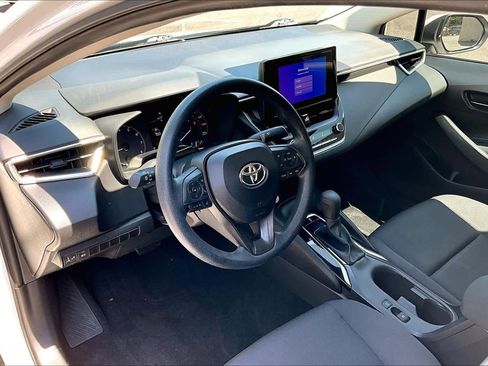 Used 2024 Toyota Corolla LE image 17