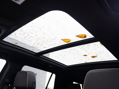 New 2026 Chevrolet Tahoe Premier w/ Sun And Tow Package image 12