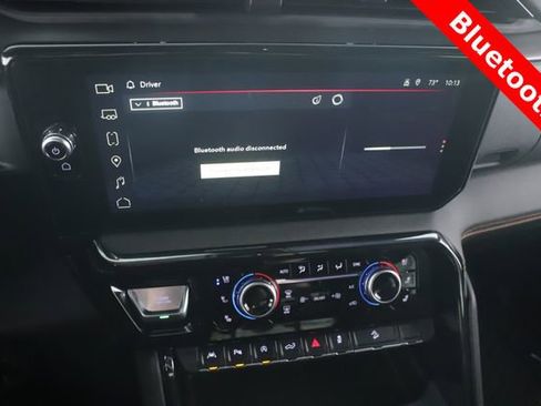 Used 2023 GMC Sierra 1500 AT4 w/ AT4 Premium Package AWD/4WD image 5