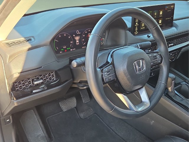 Used 2024 Honda Accord Touring image 21