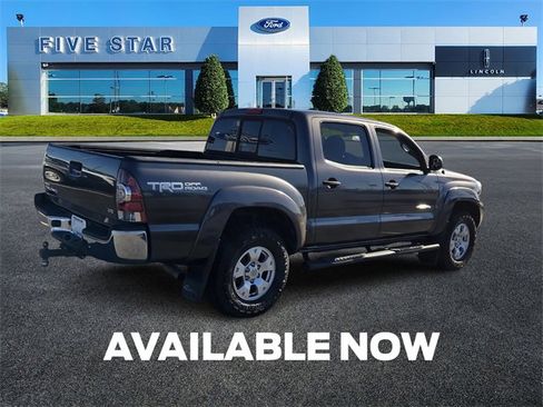 Used 2013 Toyota Tacoma 4x4 Double Cab w/ TRD Off-Road Pkg image 8