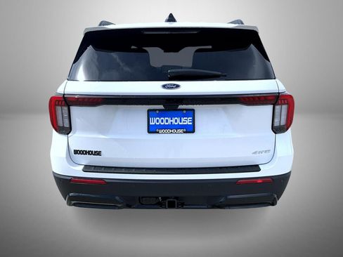 New 2026 Ford Explorer ST-Line AWD/4WD image 6