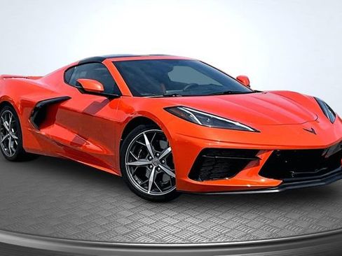Used 2020 Chevrolet Corvette Stingray Premium Cpe w/ 3LT Preferred Equipment Group RWD image 3