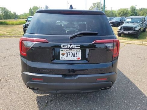 Used 2023 GMC Acadia SLT w/ Elevation Edition AWD/4WD image 4