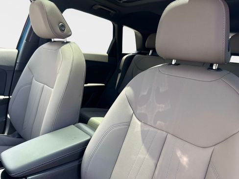 New 2026 Audi Q3 quattro 2.0T AWD/4WD image 21