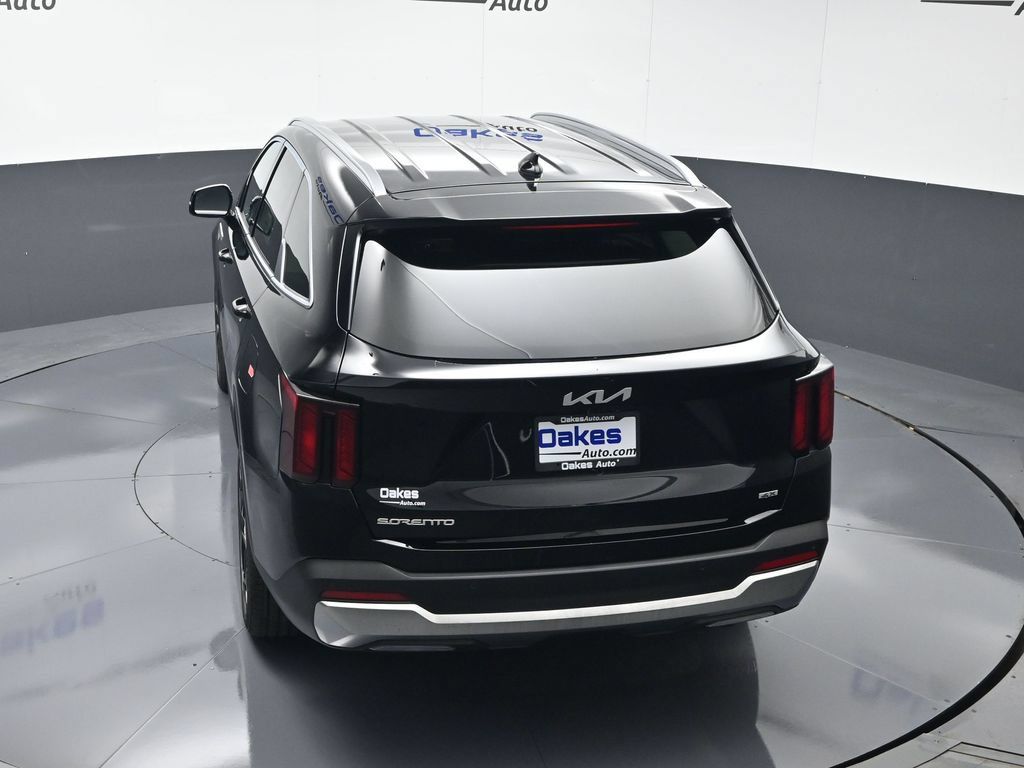 Certified 2026 Kia Sorento EX AWD/4WD image 52
