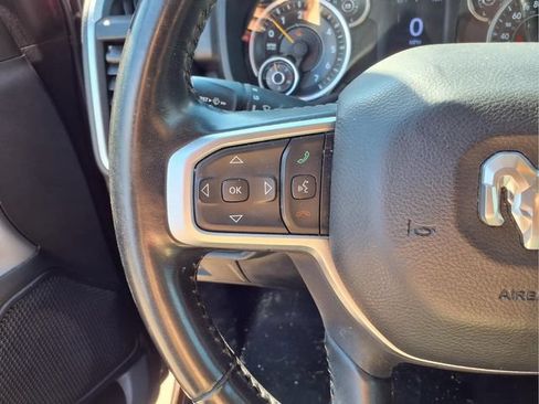 Used 2020 RAM 1500 Big Horn AWD/4WD image 11