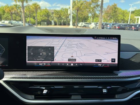 Used 2025 BMW X5 M60i w/ Climate Comfort Package image 24