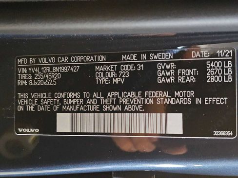 Used 2022 Volvo XC60 B5 Inscription w/ Advanced Package AWD/4WD image 38
