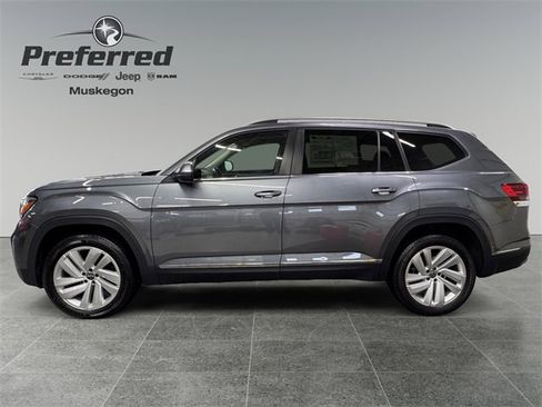 Used 2021 Volkswagen Atlas SEL image 9