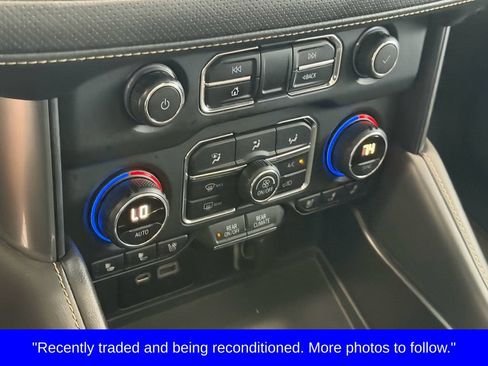 Used 2021 Chevrolet Tahoe Premier w/ Premium Package RWD image 26