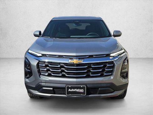 New 2026 Chevrolet Equinox LT w/ Safety and Technology Package FWD image 6