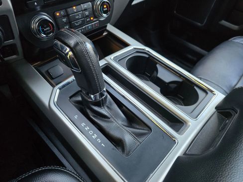 Used 2016 Ford F150 Lariat w/ Equipment Group 502A Luxury image 34