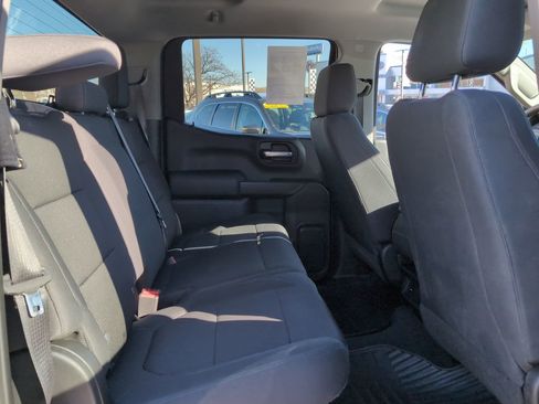 Used 2019 Chevrolet Silverado 1500 Custom w/ Custom Value Package image 15