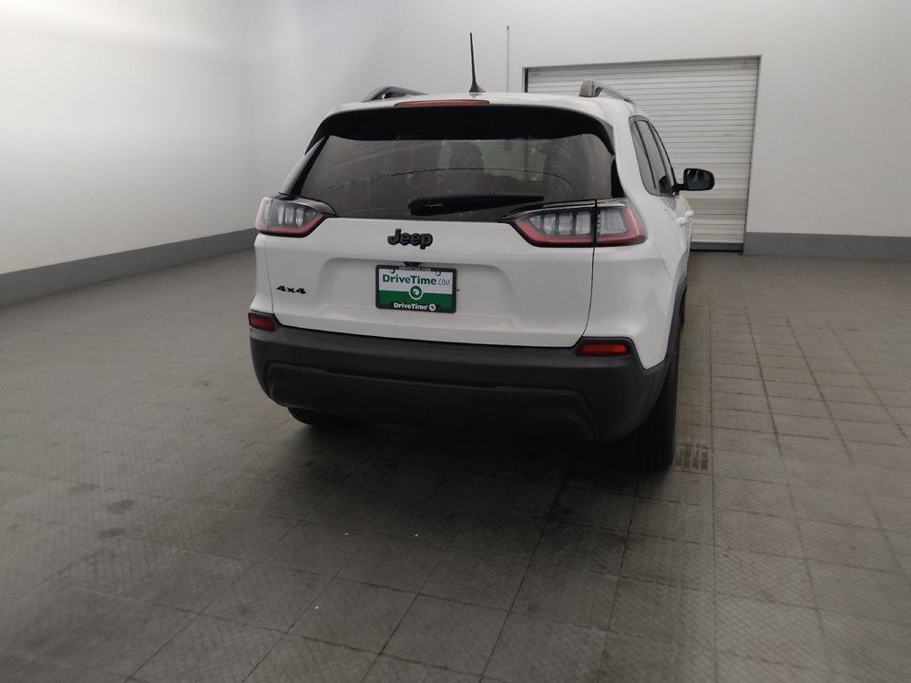 Used 2019 Jeep Cherokee Latitude Plus AWD/4WD image 7