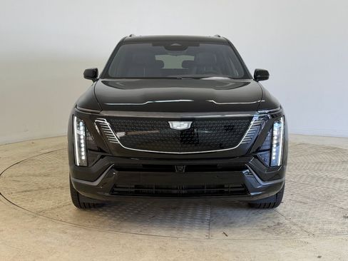 New 2026 Cadillac Vistiq Sport w/ LPO, Floor Liner Package image 6