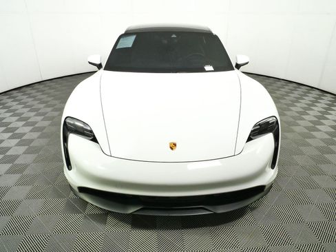 Used 2023 Porsche Taycan RWD image 32